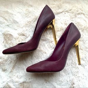 BCBGMaxazria Plum Gold Plump Heels 9